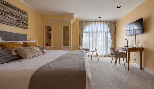Luxury Studio Suite, 1 King Bed