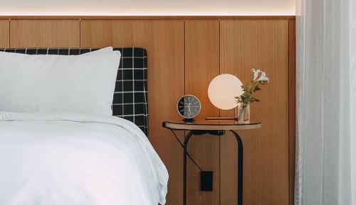 Suite, 1 King Bed, Lake View