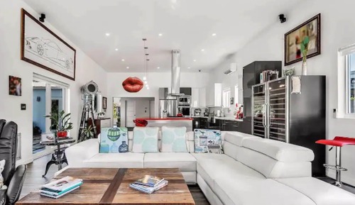 Basic Apartment