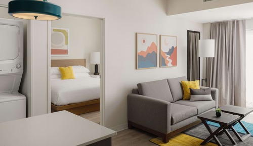 Suite, 2 Bedrooms, Balcony