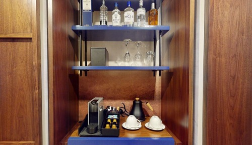 Suite, 1 King Bed, City View (Nobu Suite)