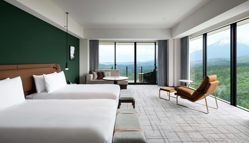 Deluxe Room, 2 Twin Beds, Corner (Fuji View)