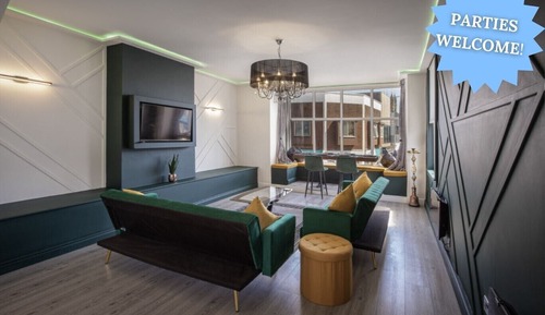 Luxury Apartment, Private Bathroom (Town View Apartment)