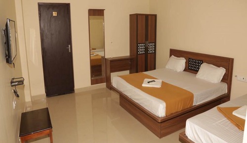 Family Room, 1 Bedroom