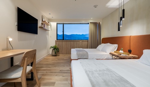Studio Suite (1103)