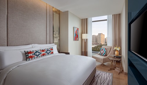 Junior Suite, 1 King Bed, Non Smoking