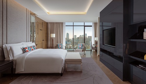 Executive Suite, 1 King Bed, Non Smoking