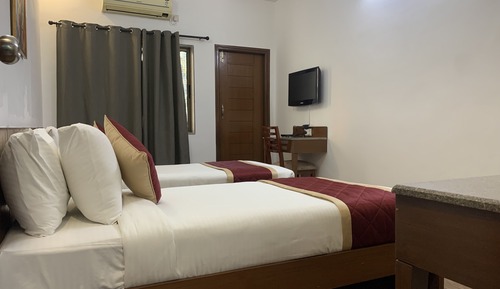 Executive Suite