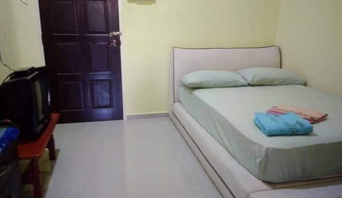 Room, Private Bathroom