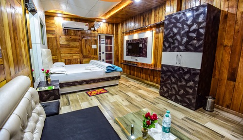 Premium Room