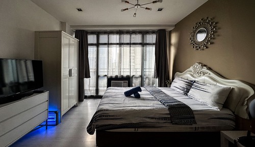 Basic Studio, Balcony, City View