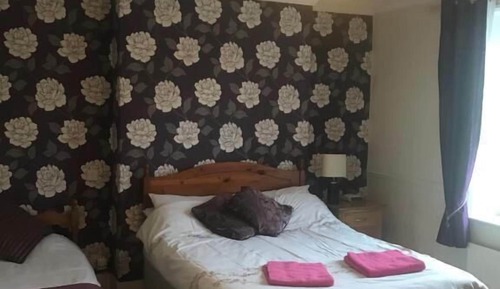Basic Triple Room