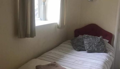 Basic Single Room