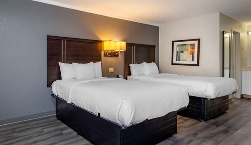 Room, 2 Double Beds, Non Smoking (Efficiency)