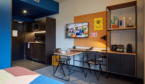 Executive Studio