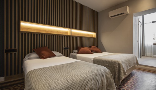 Triple Room