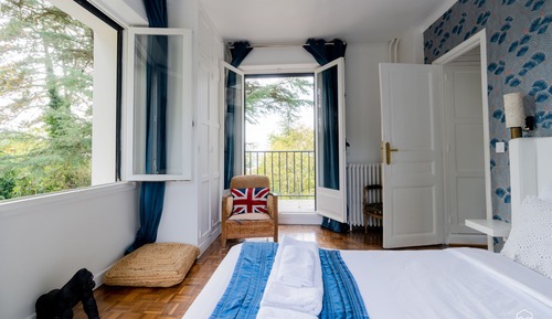 Suite (Sky)