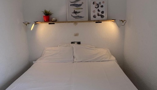 Apartment (B4)