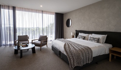 Peninsula Room