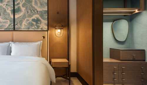 Junior Suite, 1 King Bed, Non Smoking, Courtyard View (Terrace)