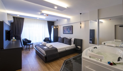 Luxury Room
