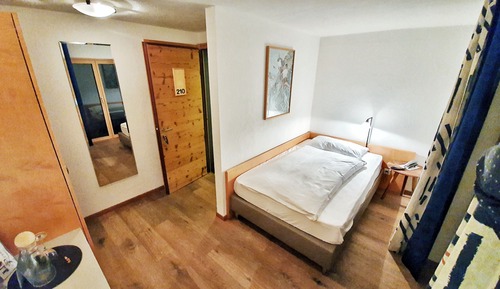 Premium Single Room