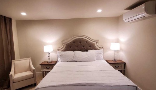 Room, 1 King Bed