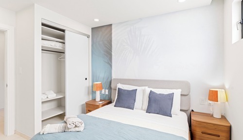 Premier Apartment