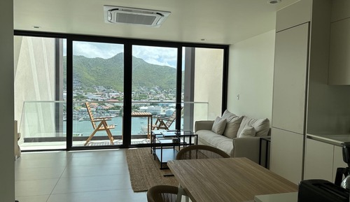 Premium Apartment