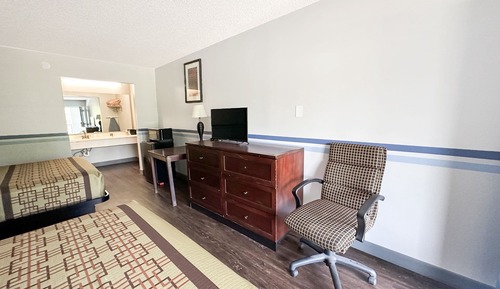 Room, 2 Queen Beds, Smoking