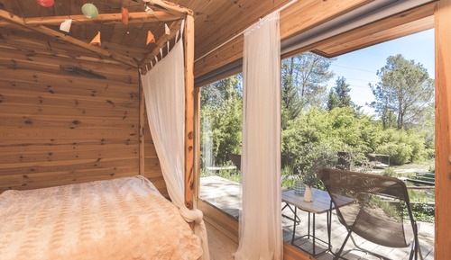 Romantic Cabin