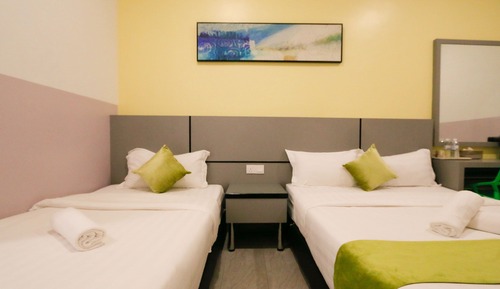 Deluxe Triple Room