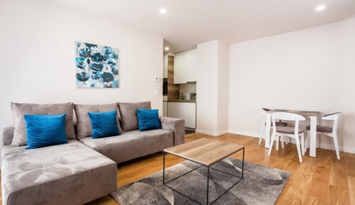 Studio Apartment