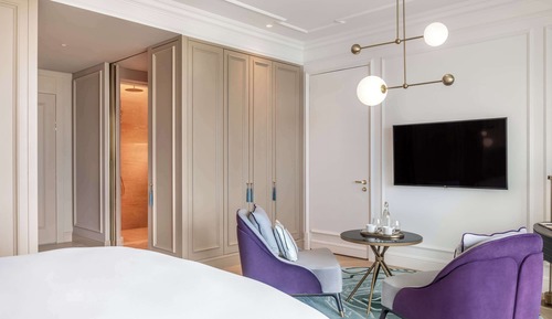 Luxury Room, 1 King Bed