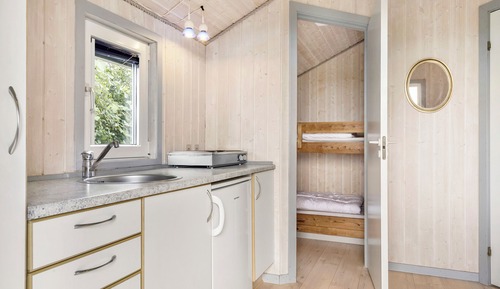 Comfort Cabin