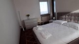 Family Room, 1 Bedroom