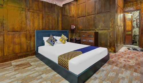 Basic Double Room