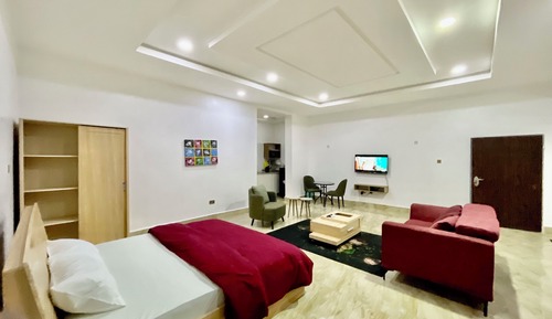 Deluxe Condo