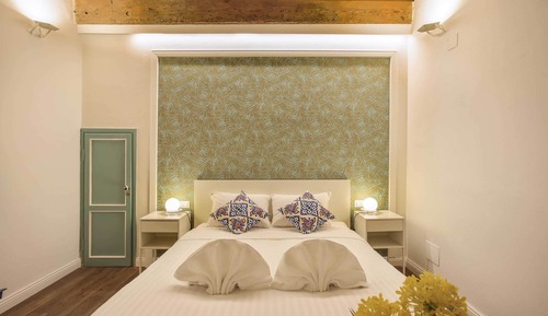 Basic Studio, 1 Double Bed with Sofa bed