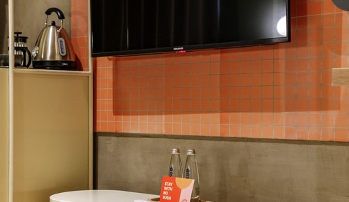 Standard Studio Suite, Kitchen