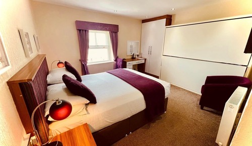 Family Room, Sea View