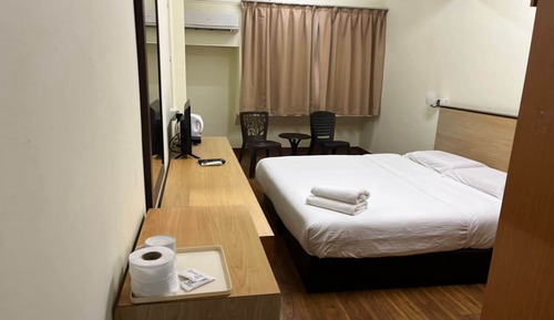 Standard Room, 1 King Bed