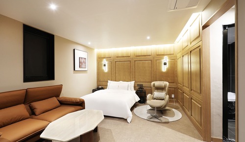 Luxury Room