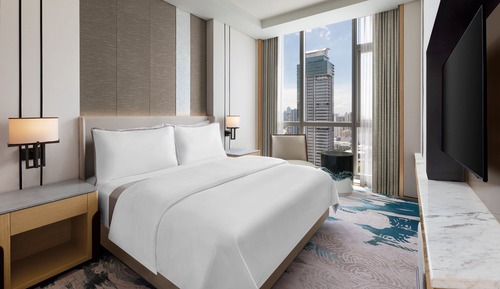 Deluxe Suite, 1 King Bed