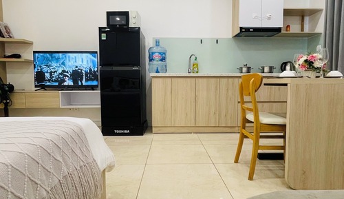 Luxury Studio Suite, Balcony, Lake View