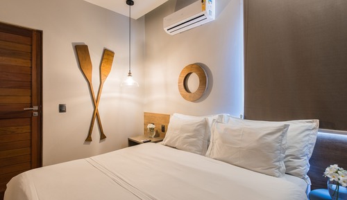 Traditional Suite