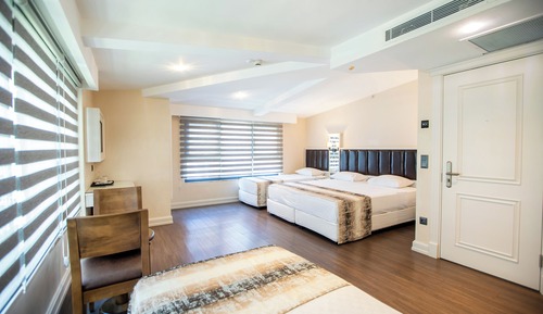 Comfort Quadruple Room
