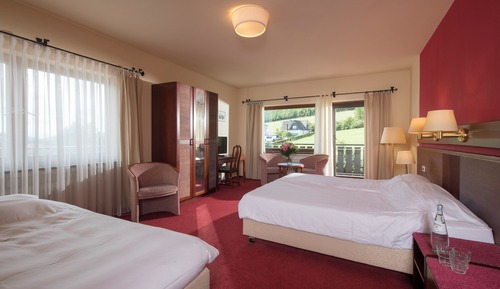Panoramic Triple Room