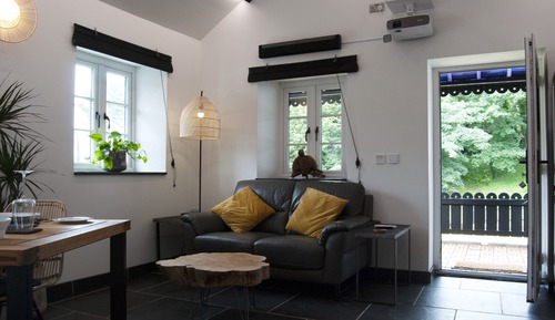 Deluxe Apartment, 1 King Bed, Garden View
