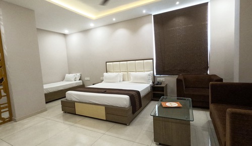 Premium Room